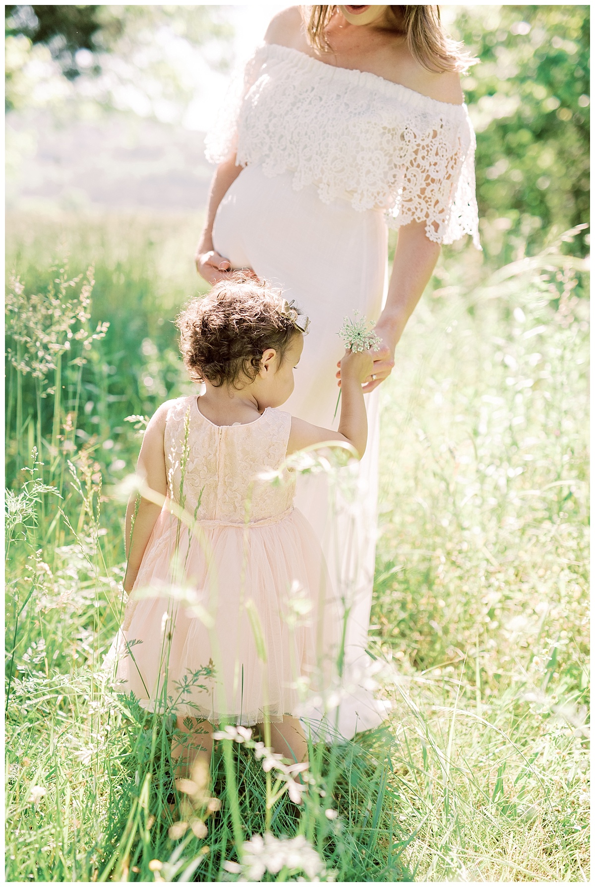 Outdoor family maternity session in Murfreesboro, TN by Grace Paul Photography.