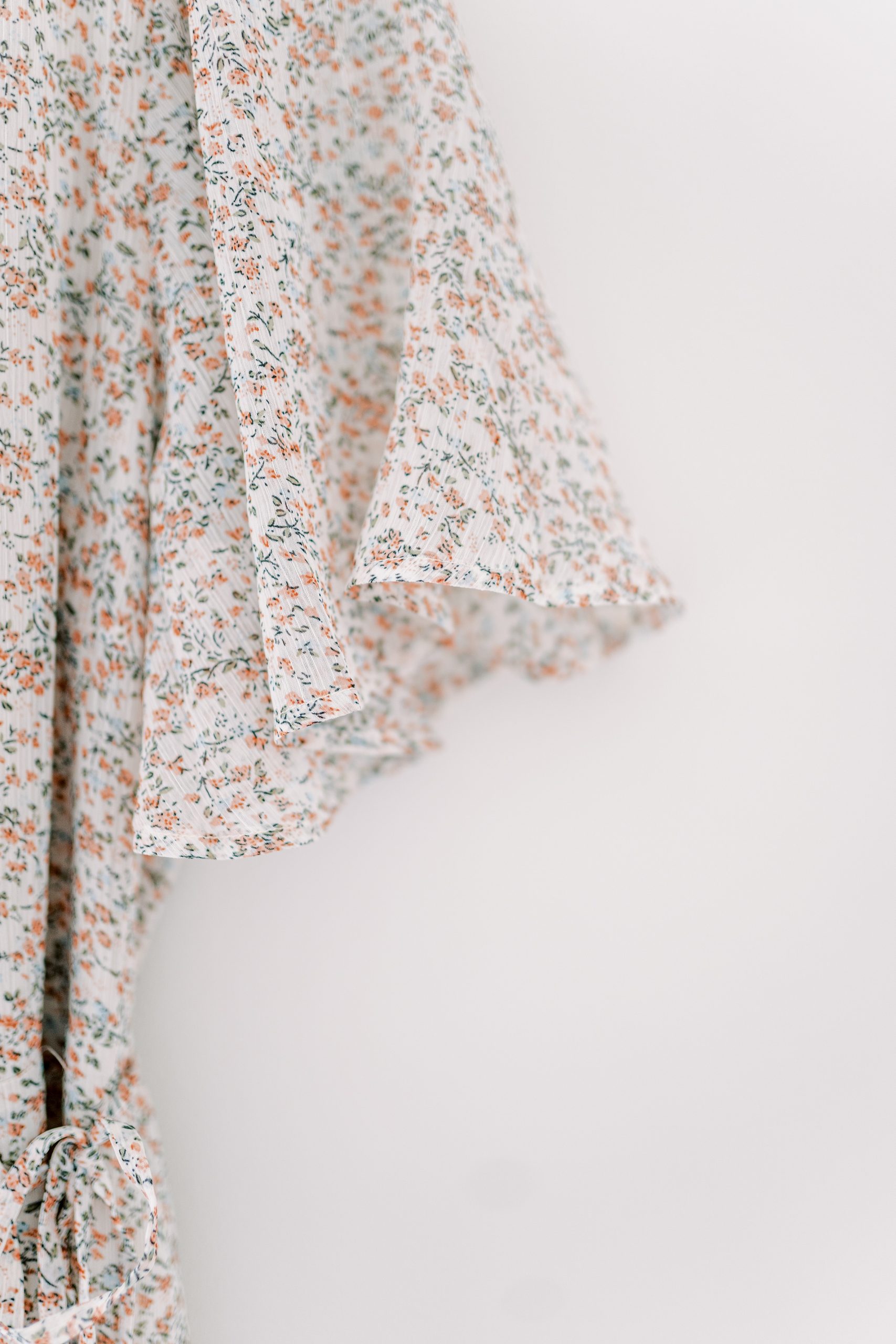 floral dress available to wear during family photos with Grace Paul Photography