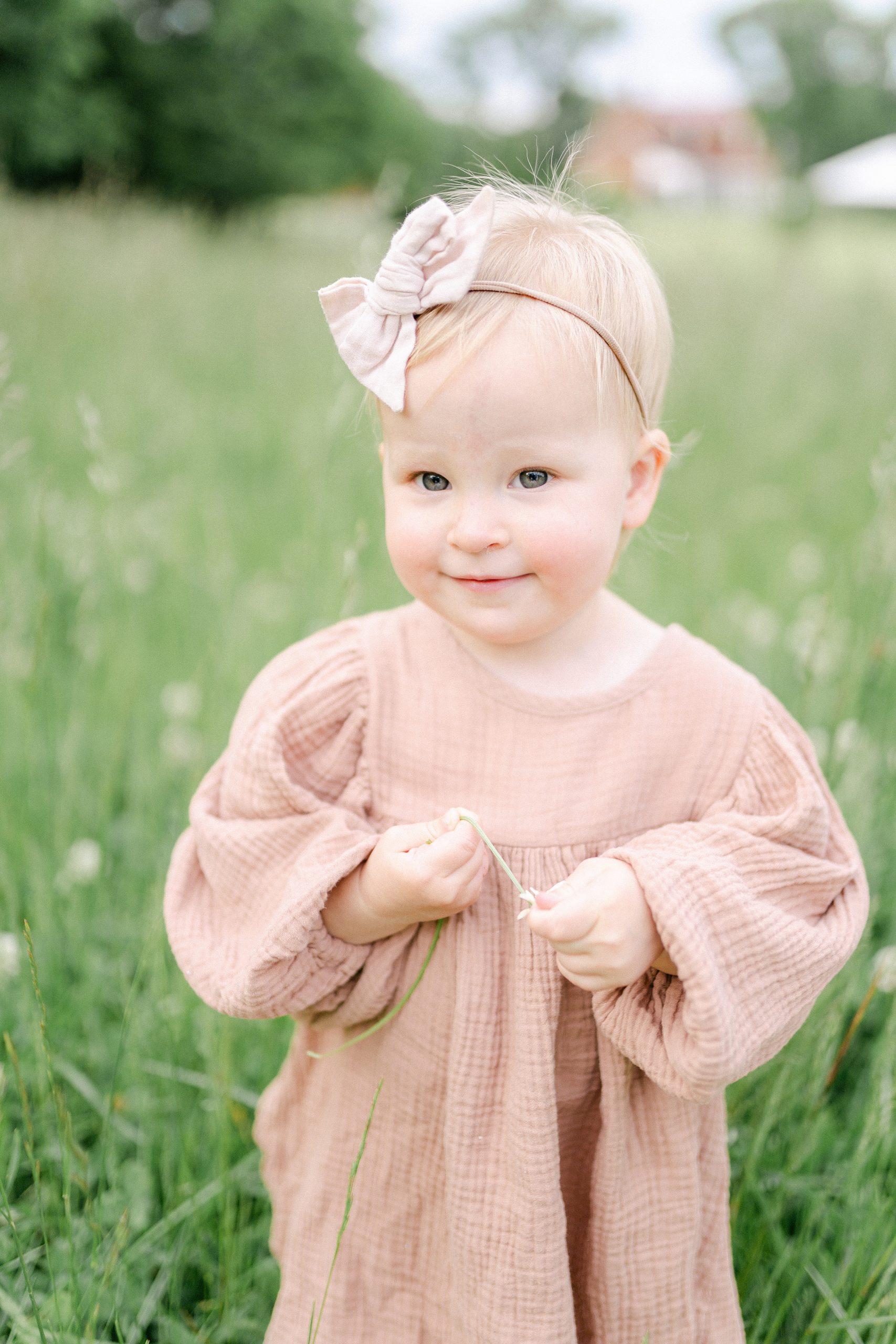 Little girl in field of Brentwood TN