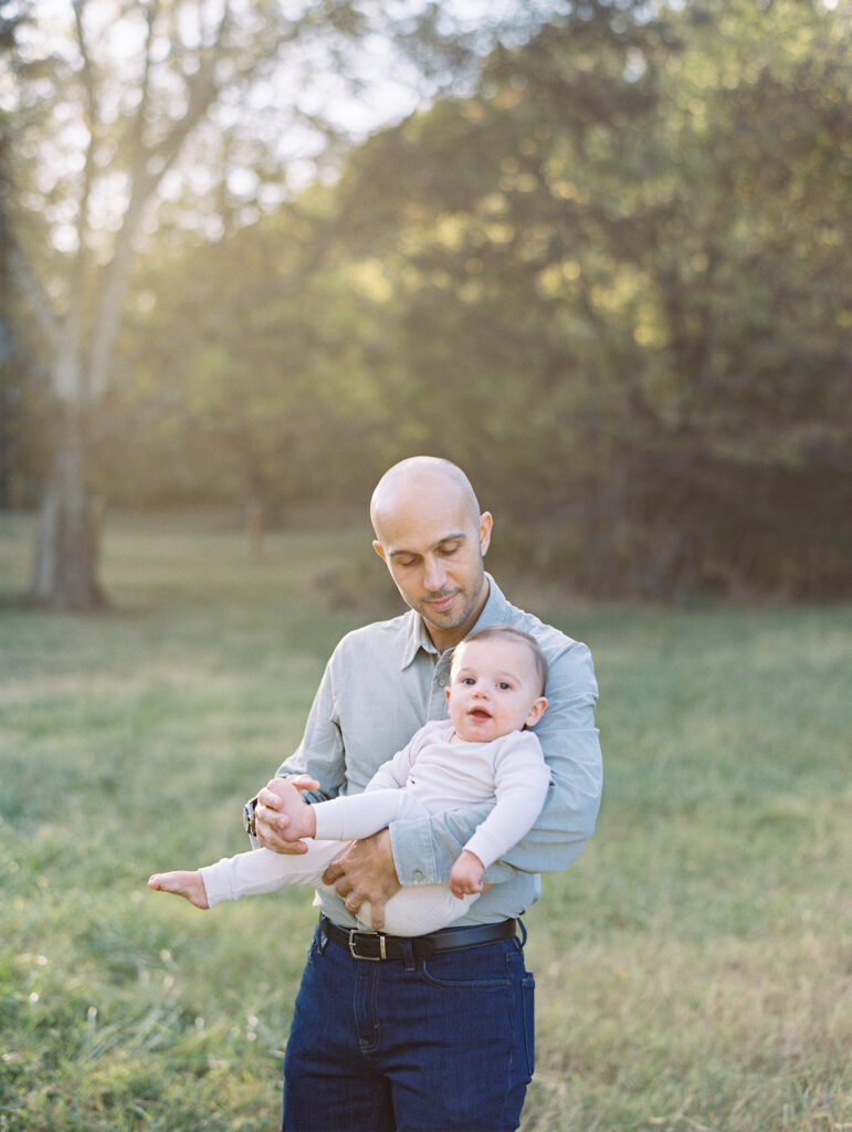 Brentwood Family Photo Session | Grace Paul Photography | Dad and Baby